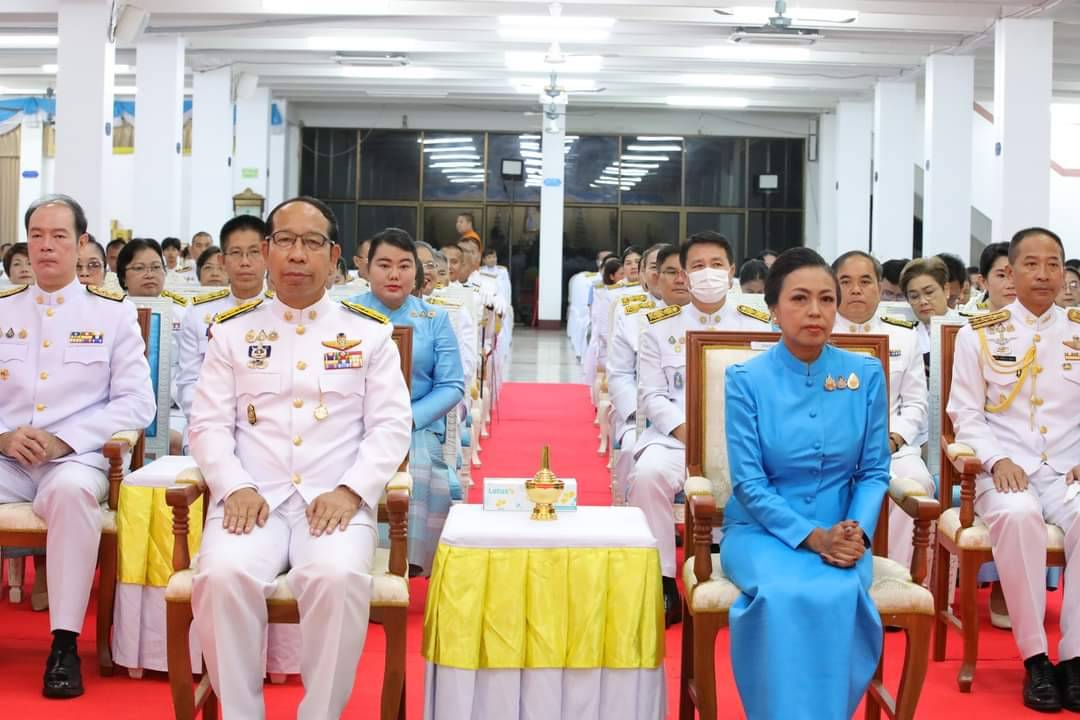 📢พช.สกลนคร : ร่วมพิธีเจริญพระพุทธมนต์และพิธีตักบาตรถวายพระราชกุศล เนื่องในโอกาสวันเฉลิมพระชนมพรรษา สมเด็จพระนางเจ้าสิริกิติ์ พระบรมราชินีนาถ พระบรมราชชนนีพันปีหลวง (12 สิงหาคม 2567 )