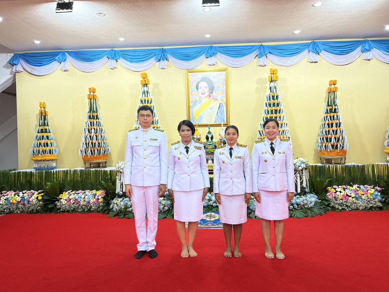 📢พช.สกลนคร : ร่วมพิธีเจริญพระพุทธมนต์และพิธีตักบาตรถวายพระราชกุศล เนื่องในโอกาสวันเฉลิมพระชนมพรรษา สมเด็จพระนางเจ้าสิริกิติ์ พระบรมราชินีนาถ พระบรมราชชนนีพันปีหลวง (12 สิงหาคม 2567 )
