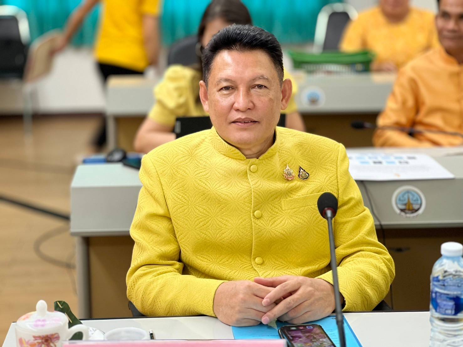 📣จังหวัดสกลนคร : พิจารณากลั่นกรองผ้าลายพระราชทาน ผ้าลายสิริวชิราภรณ์ และงานหัตถกรรม จังหวัดสกลนคร