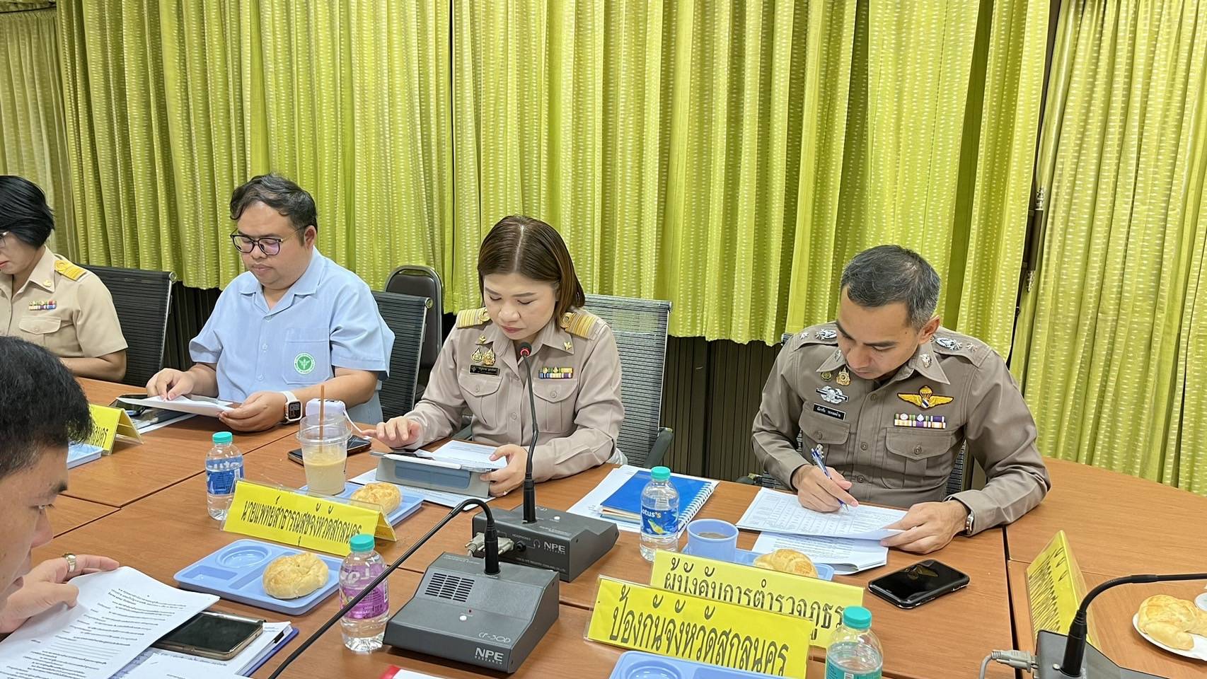 📢จังหวัดสกลนครขับเคลื่อนการดำเนินงานตามแผนปฏิบัติการเร่งรัดการดำเนินงานป้องกัน ปราบปราม และแก้ไขปัญหายาเสพติด ระยะเร่งด่วน 3 เดือน (1 มิถุนายน – 31 สิงหาคม 2567) วันอังคารที่ 27 สิงหาคม 2567