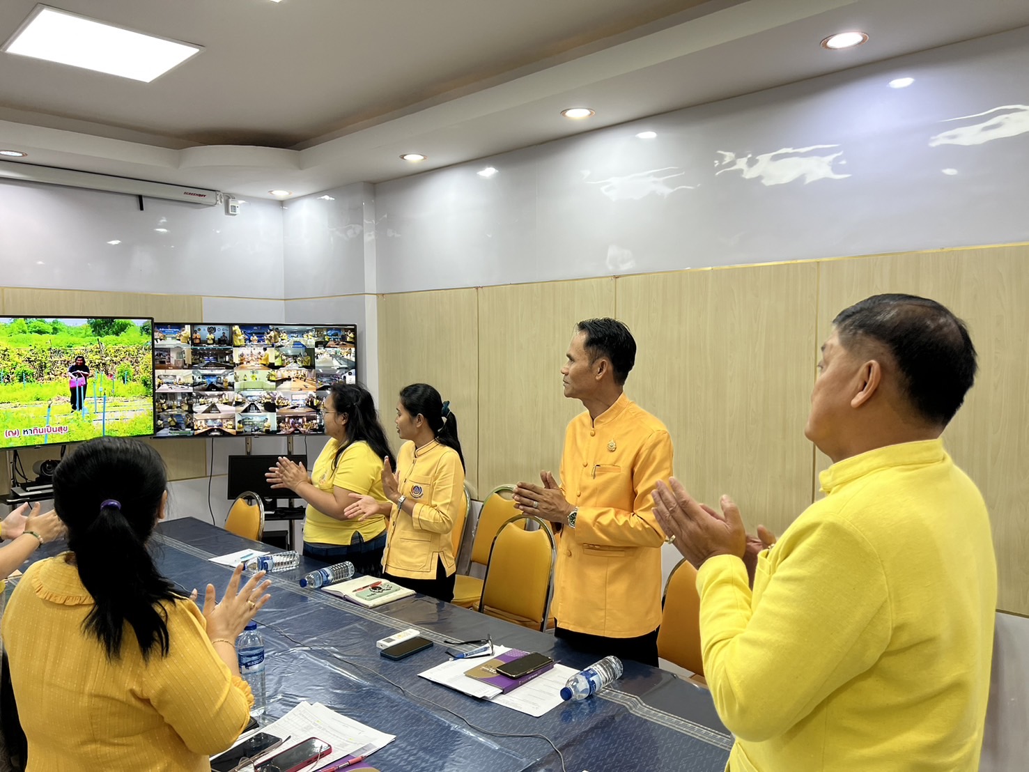 📚พช.สกลนคร : ร่วมการประชุมกรมการพัฒนาชุมชน ครั้งที่ 8/2567