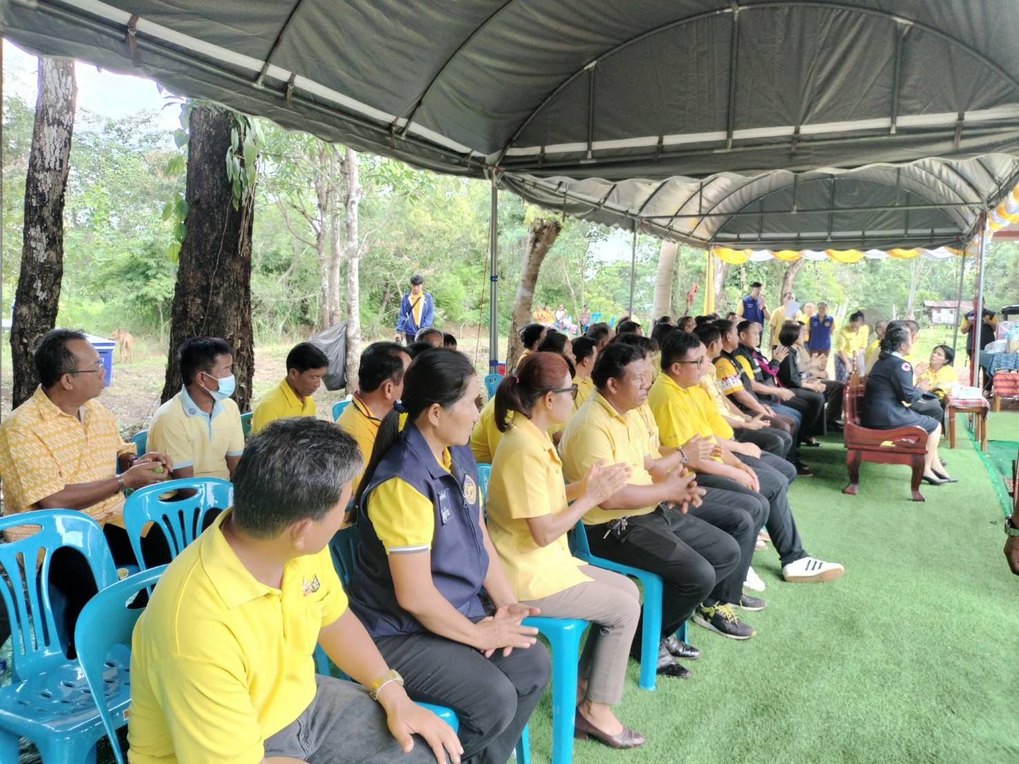 📢ผู้ว่าราชการจังหวัดสกลนคร มอบบ้านห่วงใยจากใจ GLO ตามโครงการบ้านห่วงใยจากใจ GLO ประจำปี 2566