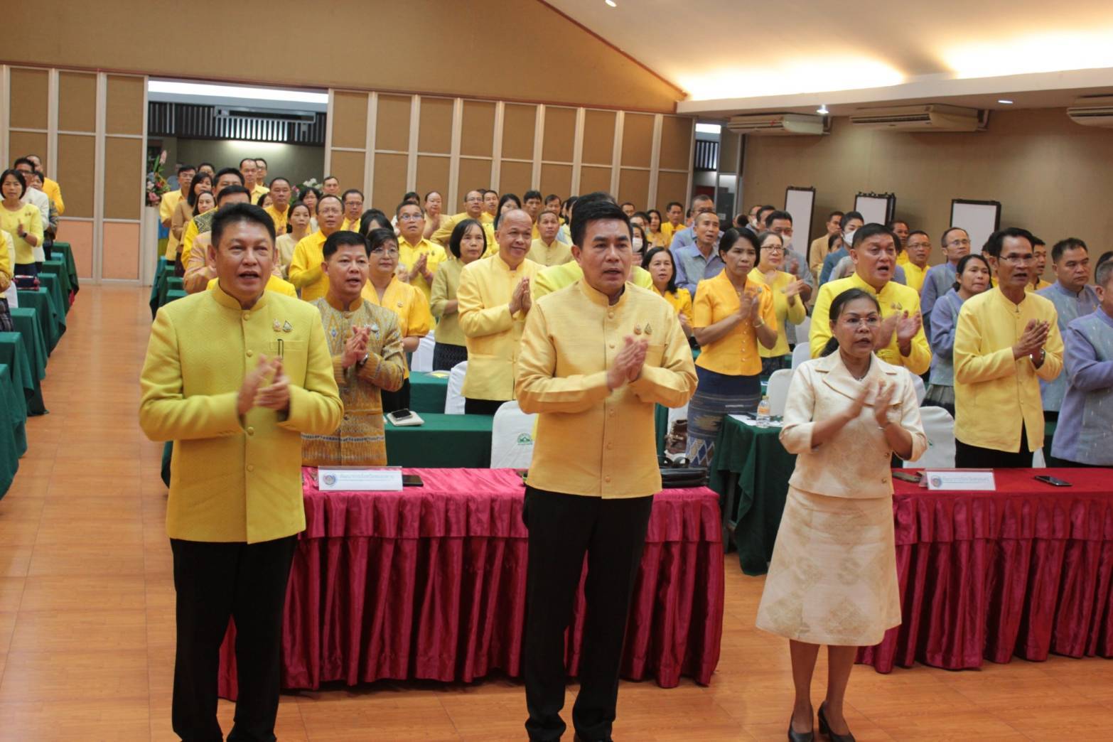 พช.จัดประชุมผู้บริหาร ไตรมาส 4/2567 เขตตรวจราชการที่ 10 และ 11 “พร้อมขับเคลื่อนเดินหน้า พัฒนาชุมชน ปี 68” ณ ห้องภูสกลแกรนด์ โรงแรมสกลแกรนด์ พาเลซ ตำบลธาตุเชิงชุม อำเภอเมืองสกลนคร จังหวัดสกลนคร
