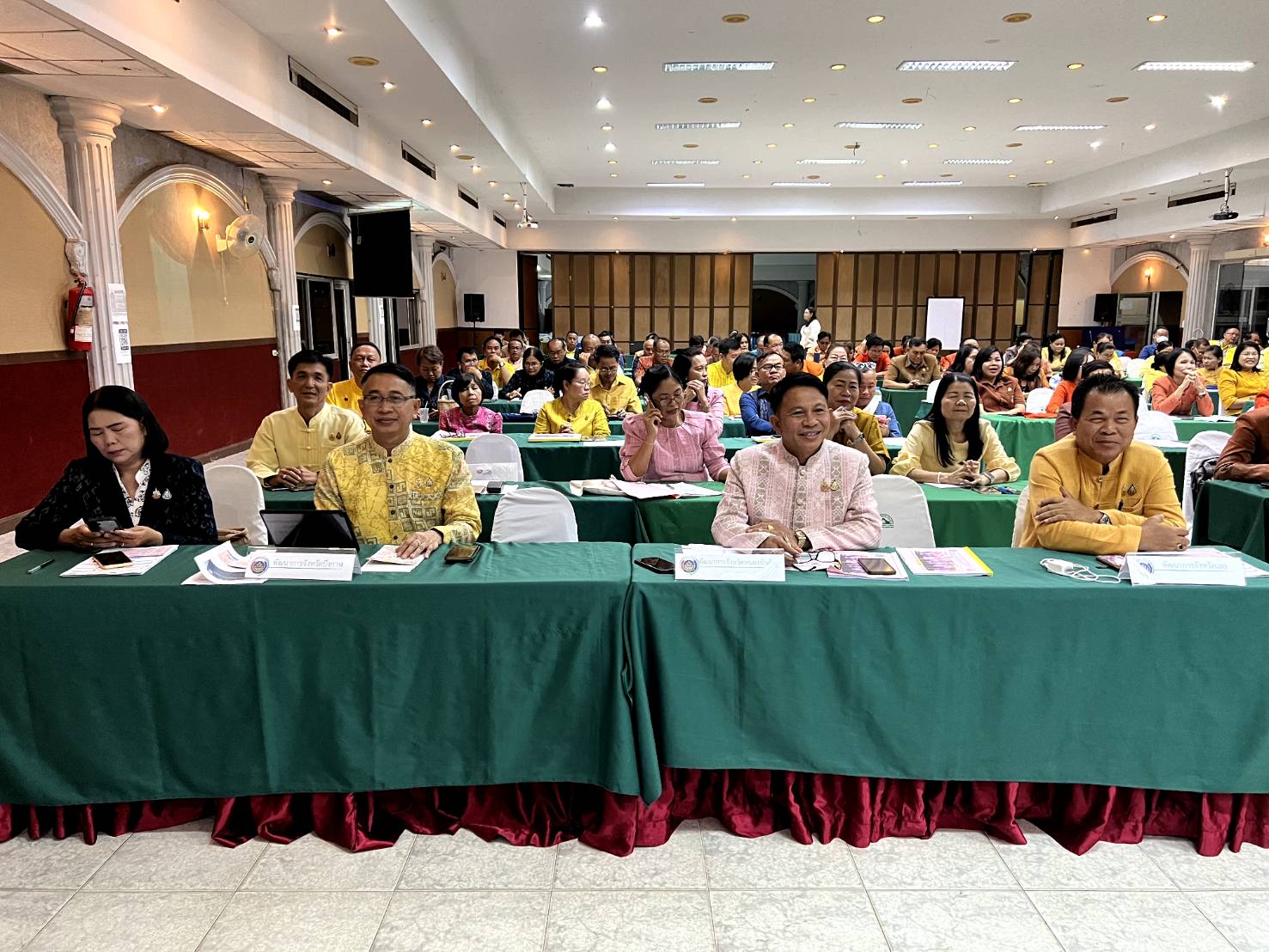 “ผู้ตรวจราชการ เขต 10 และ 11 จับมือจัดประชุมเชิงปฏิบัติการตรวจติดตามผลการดำเนินงานของหน่วยรับตรวจรายไตรมาส ไตรมาส 4 เขตตรวจราชการที่ 10 และ 11 กลุ่มจังหวัดภาคตะวันออกเฉียงเหนือตอนบน 1, 2 “