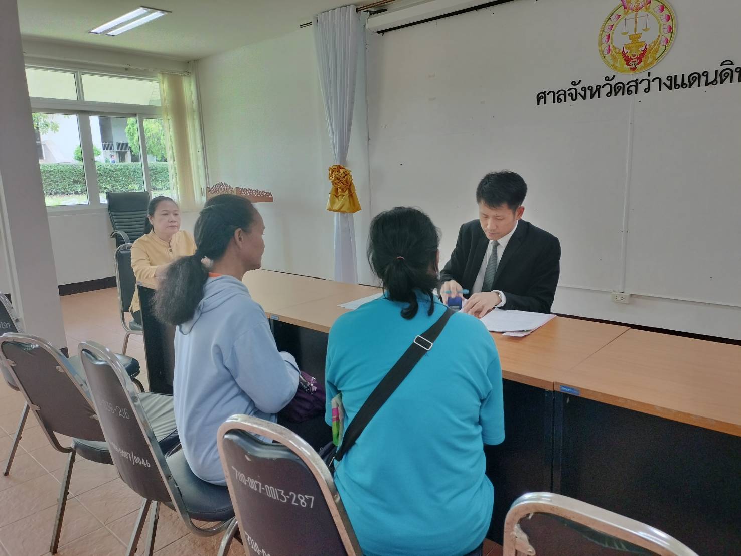 📢 จังหวัดสกลนครร่วมกับศาลจังหวัดสว่างแดนดิน โดยสำนักงานพัฒนาชุมชนจังหวัดสกลนคร : ดำเนินการไกล่เกลี่ยก่อนฟ้อง ตามประมวลกฎหมายวิธีพิจารณาความแพ่งมาตรา 20 ตรี