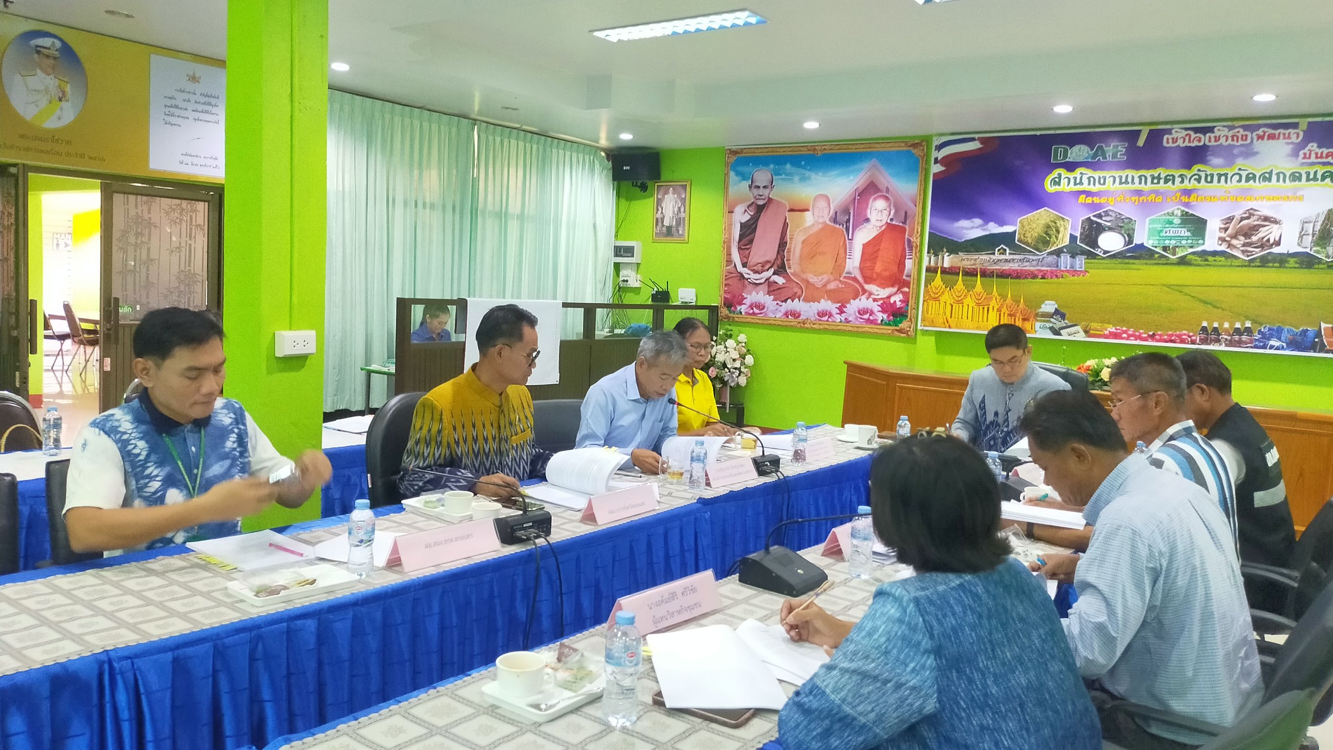 ✨พช.สกลนคร : ร่วมประชุมคณะกรรมการสรรหาผู้แทนวิสาหกิจชุมชนจังหวัดสกลนคร