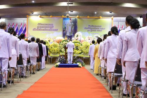 จังหวัดสกลนคร จัดพิธีวางพวงมาลา เนื่องในวันคล้ายวันสวรรคต พระบาทสมเด็จพระบรมชนกาธิเบศร มหาภูมิพลอดุลยเดชมหาราช  บรมนาถบพิตร “วันนวมินทรมหาราช” 13 ตุลาคม 2567