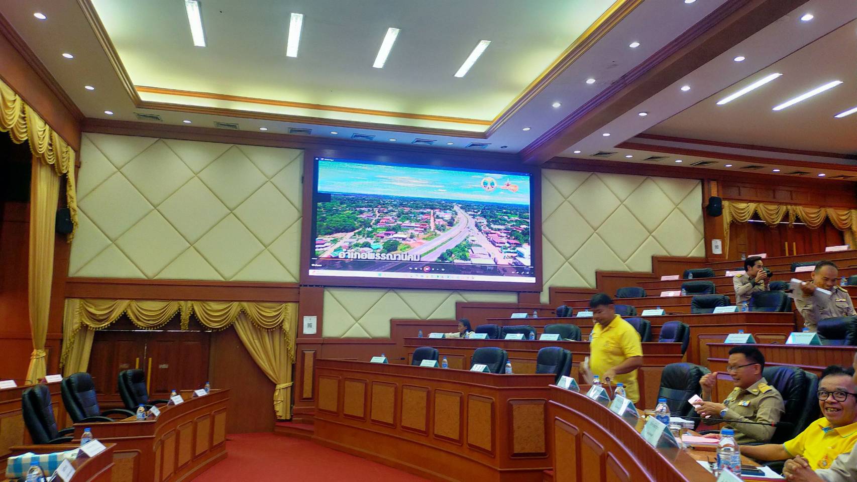 📢พช.สกลนคร : ร่วมประชุมคณะกรรมการพัฒนาองค์การบริหารส่วนจังหวัดสกลนคร ครั้งที่ ๒/๒๕๖๗ ณ ห้องประชุมสภาองค์การบริหารส่วนจังหวัดสกลนคร