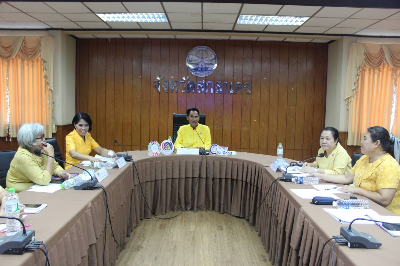 📢พช.สกลนคร : จัดประชุมเตรียมความพร้อมจัดพิธีมอบเงินพระราชทานขวัญถุงกองทุนแม่ของแผ่นดิน เพื่อเทิดพระเกียรติ สมเด็จพระนางเจ้าสิริกิติ์ พระบรมราชินาถพระบรมราชชนนีพันปีหลวง ประจำปี ๒๕๖๗