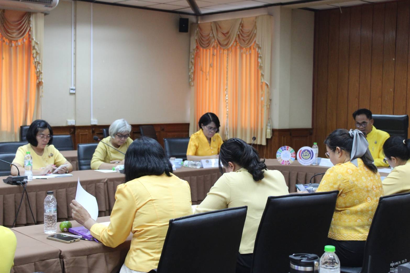 📢พช.สกลนคร : จัดประชุมเจ้าหน้าที่พัฒนาชุมชนจังหวัดเพื่อขับเคลื่อนงานพัฒนาชุมชน