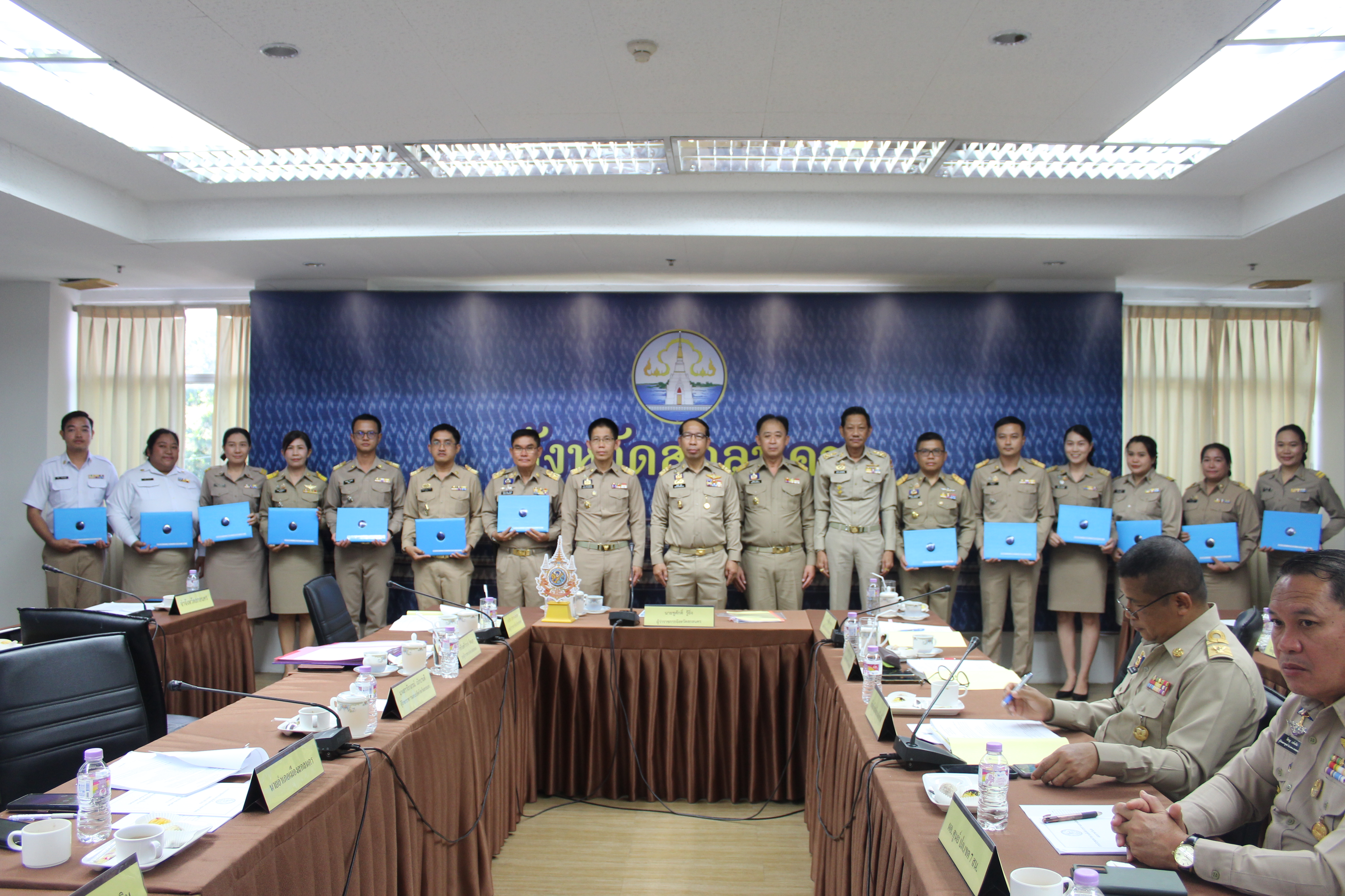📢พช.สกลนคร : ร่วมประชุมหน่วยงานสังกัดกระทรวงมหาดไทยและนายอำเภอ