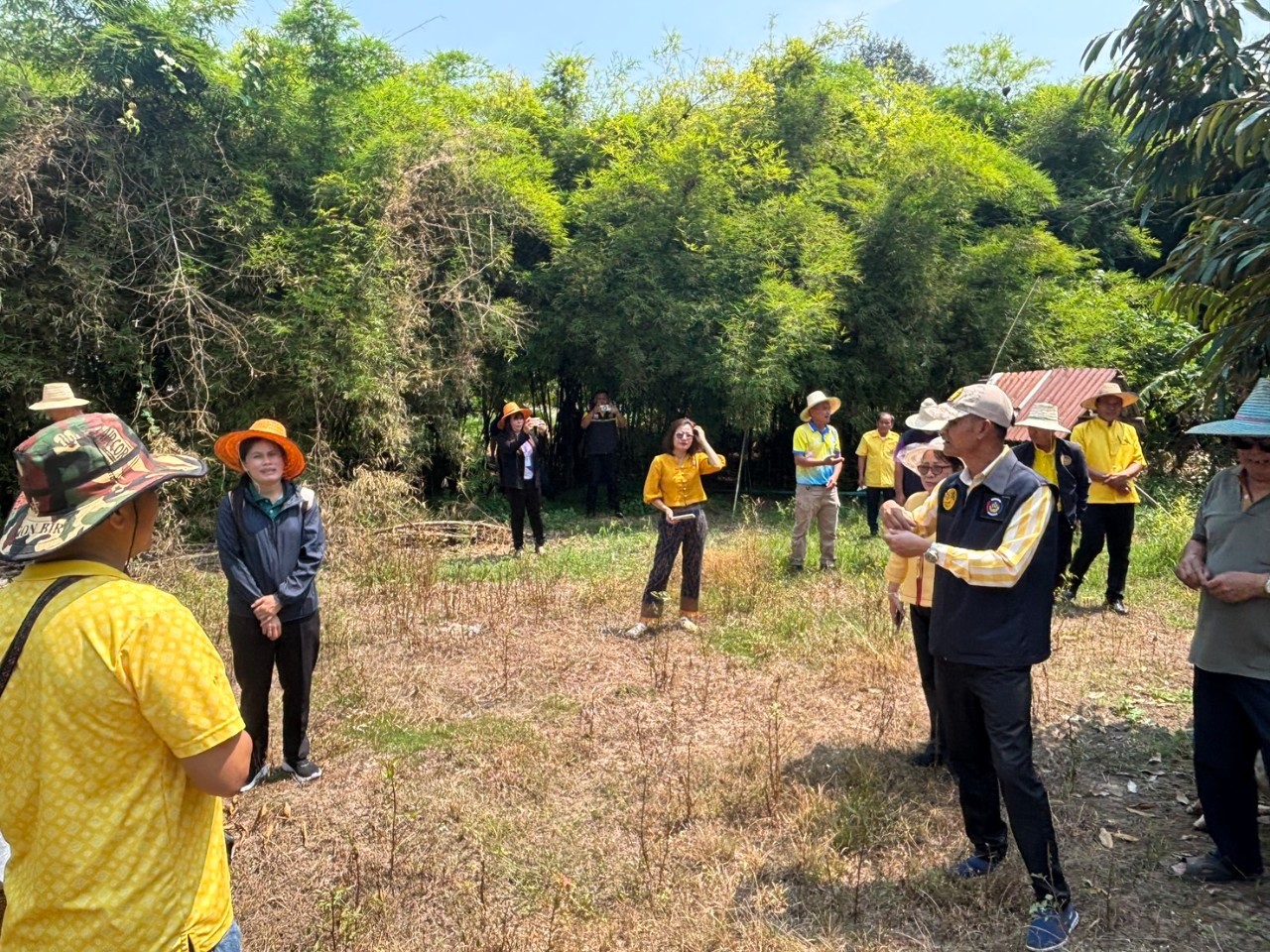 📢พช.สกลนคร : ขับเคลื่อนการเพิ่มรายได้ ลดรายจ่าย ขยายโอกาส และส่งเสริมการดำเนินชีวิตตามแนวทางปรัชญาของเศรษฐกิจพอเพียง