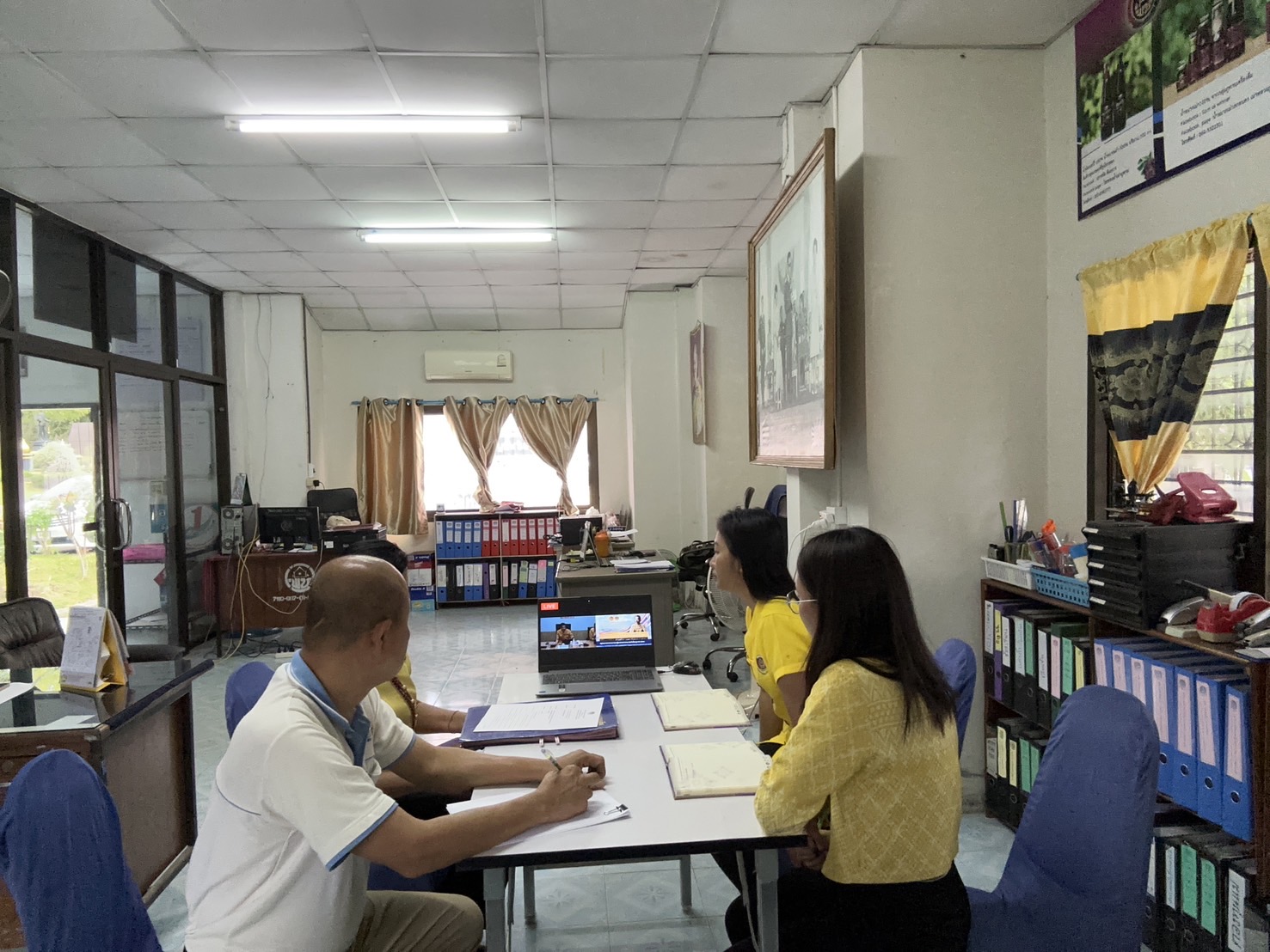 📢 พช.สกลนคร ร่วมประชุมกรมการพัฒนาชุมชน ครั้งที่ ๑๐/๒๕๖๗ ผ่านระบบการประชุมทางไกล Video Conference