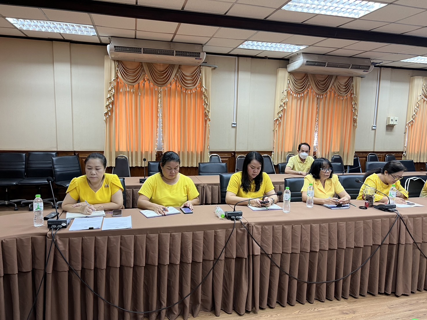 📢พช.สกลนคร : จัดประชุมเตรียมความพร้อมด้านบุคลากรในการดำเนินงานกิจกรรมโครงการ ประจำปีงบประมาณ พ.ศ. 2568