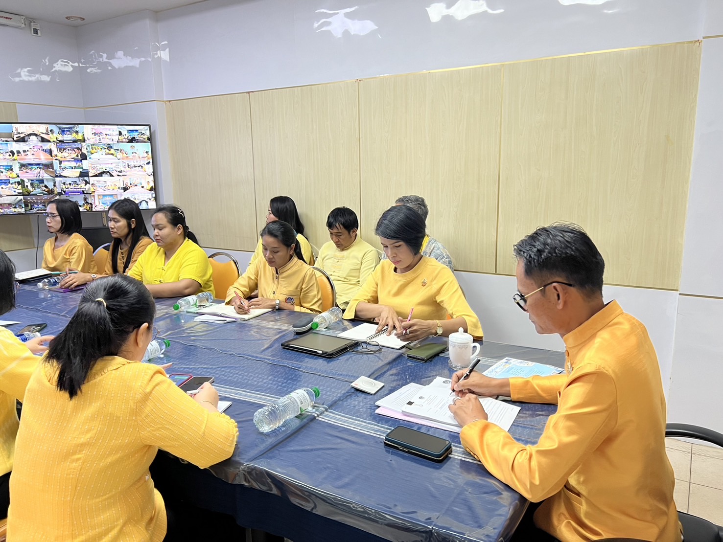 📢 พช.สกลนคร ร่วมประชุมกรมการพัฒนาชุมชน ครั้งที่ ๑๐/๒๕๖๗ ผ่านระบบการประชุมทางไกล Video Conference