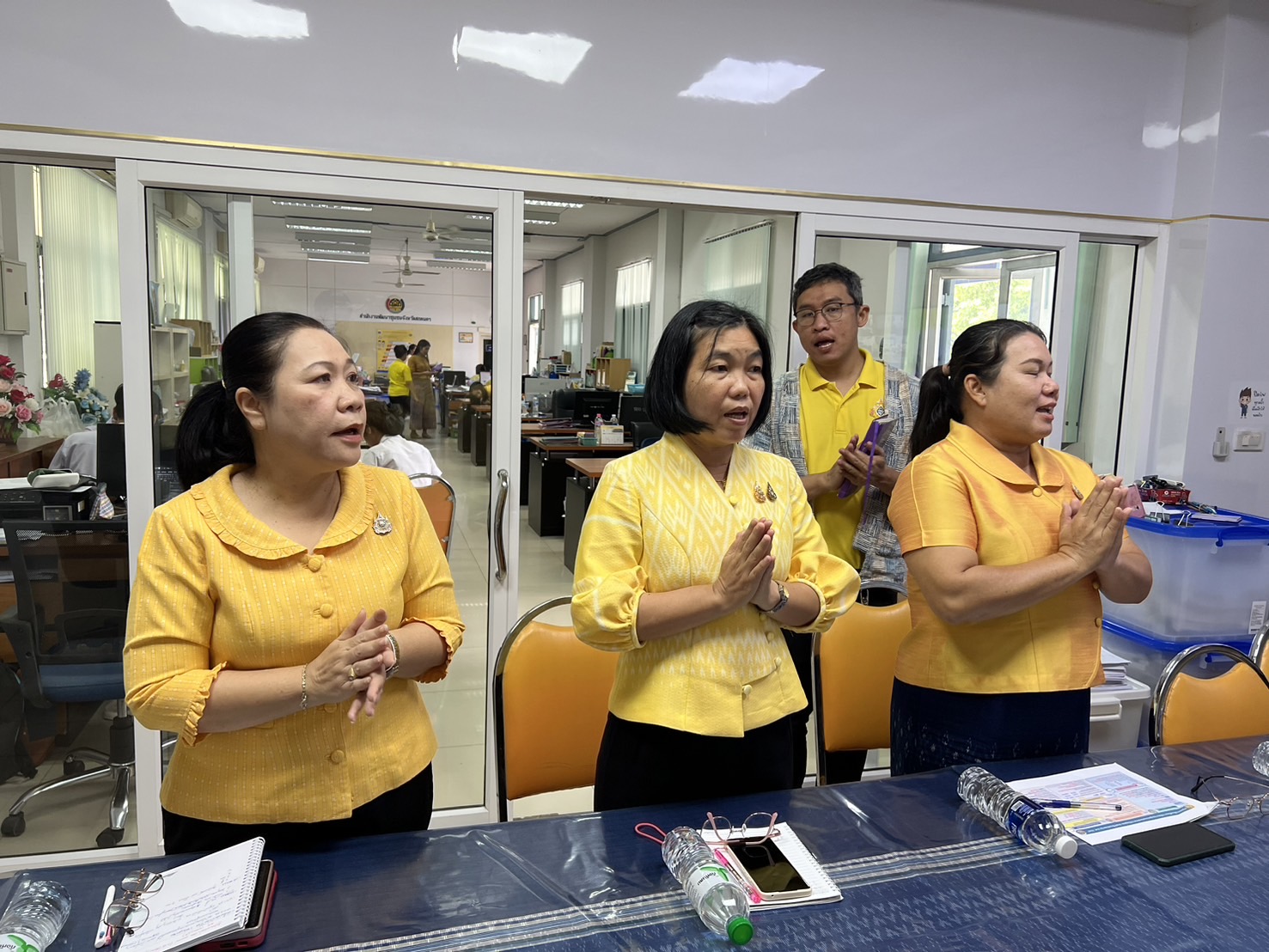 📢 พช.สกลนคร ร่วมประชุมกรมการพัฒนาชุมชน ครั้งที่ ๑๐/๒๕๖๗ ผ่านระบบการประชุมทางไกล Video Conference