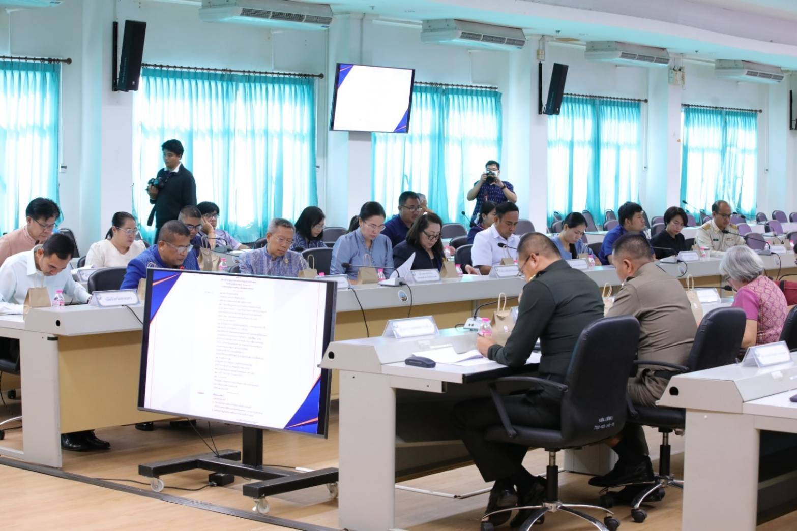 📢ผู้ว่าราชการจังหวัดสกลนคร ประชุมเตรียมความพร้อม ภารกิจนายกรัฐมนตรี ในพิธีถวายผ้าพระกฐินพระราชทาน สำนักนายกรัฐมนตรี ประจำปี ๒๕๖๗