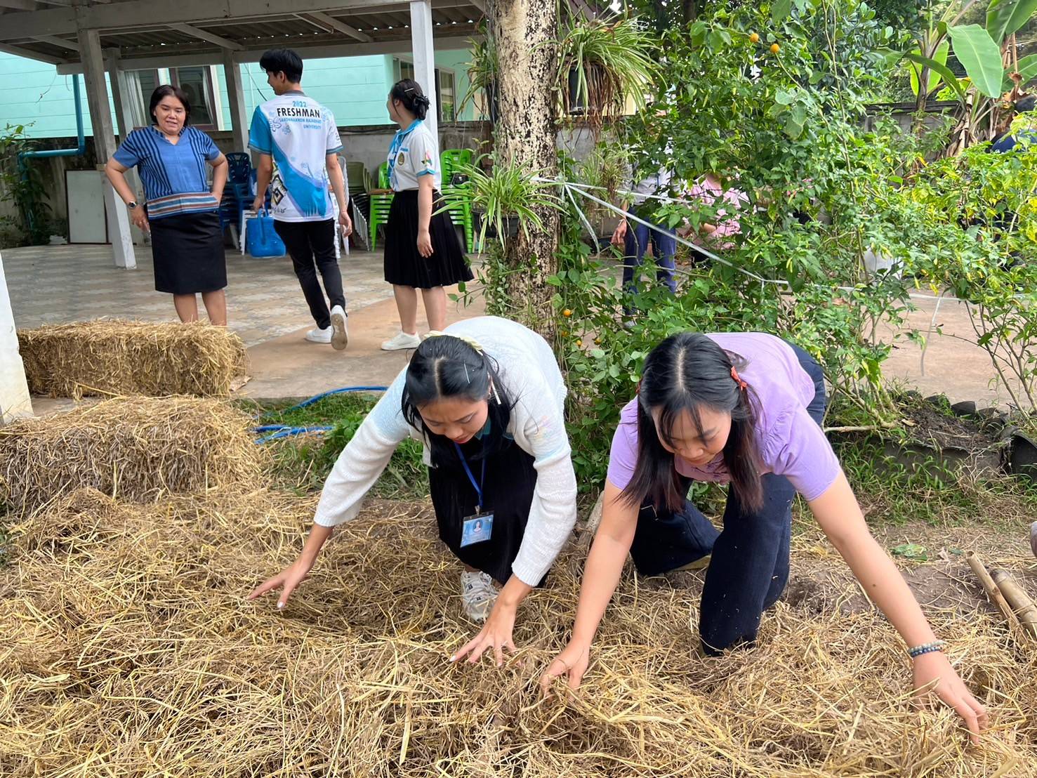 📢พช.สกลนคร “ปลูกพืช ปลูกผัก ปลูกรักกับ พช.” สร้างความมั่นคงทางอาหาร