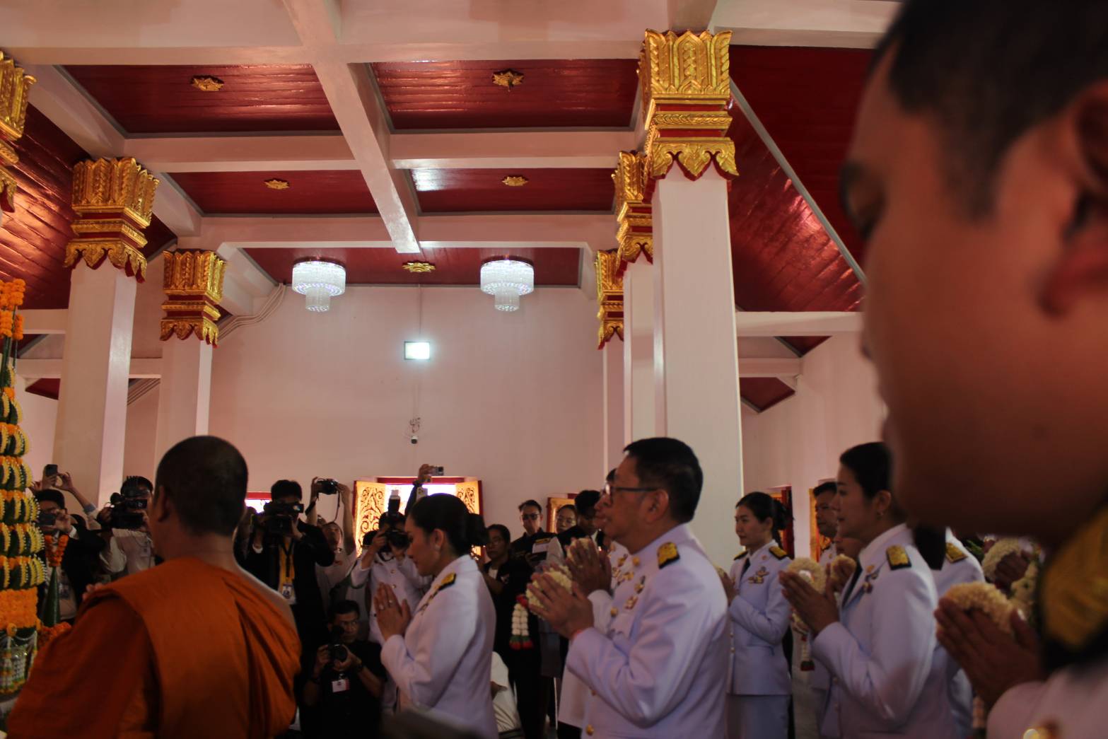 📢นายกรัฐมนตรี ถวายผ้าพระกฐินพระราชทาน สำนักนายกรัฐมนตรี ประจำปี 2567 ณ วัดพระธาตุเชิงชุมวรวิหาร อำเภอเมืองสกลนคร จังหวัดสกลนคร ยอดเงินถวายปัจจัย 12,731,219.42 บาท โดยมีประชาชนผู้มีจิตศรัทธาร่วมสมทบ 🗓วันศุกร์ที่ 8 พฤศจิกายน 2567