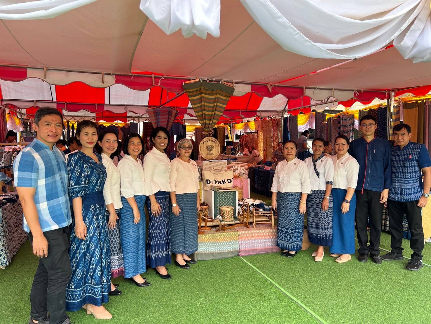 📢นายกรัฐมนตรี ถวายผ้าพระกฐินพระราชทาน สำนักนายกรัฐมนตรี ประจำปี 2567 ณ วัดพระธาตุเชิงชุมวรวิหาร อำเภอเมืองสกลนคร จังหวัดสกลนคร ยอดเงินถวายปัจจัย 12,731,219.42 บาท โดยมีประชาชนผู้มีจิตศรัทธาร่วมสมทบ 🗓วันศุกร์ที่ 8 พฤศจิกายน 2567