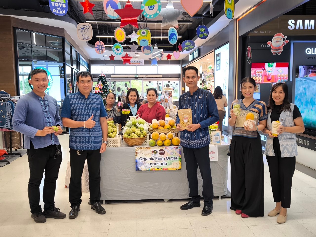 📢พช.สกลนคร จัดตลาดสินค้าอาหารปลอดและผลิตภัณฑ์ OTOP สกลนคร 22 – 25 พ.ย. 67