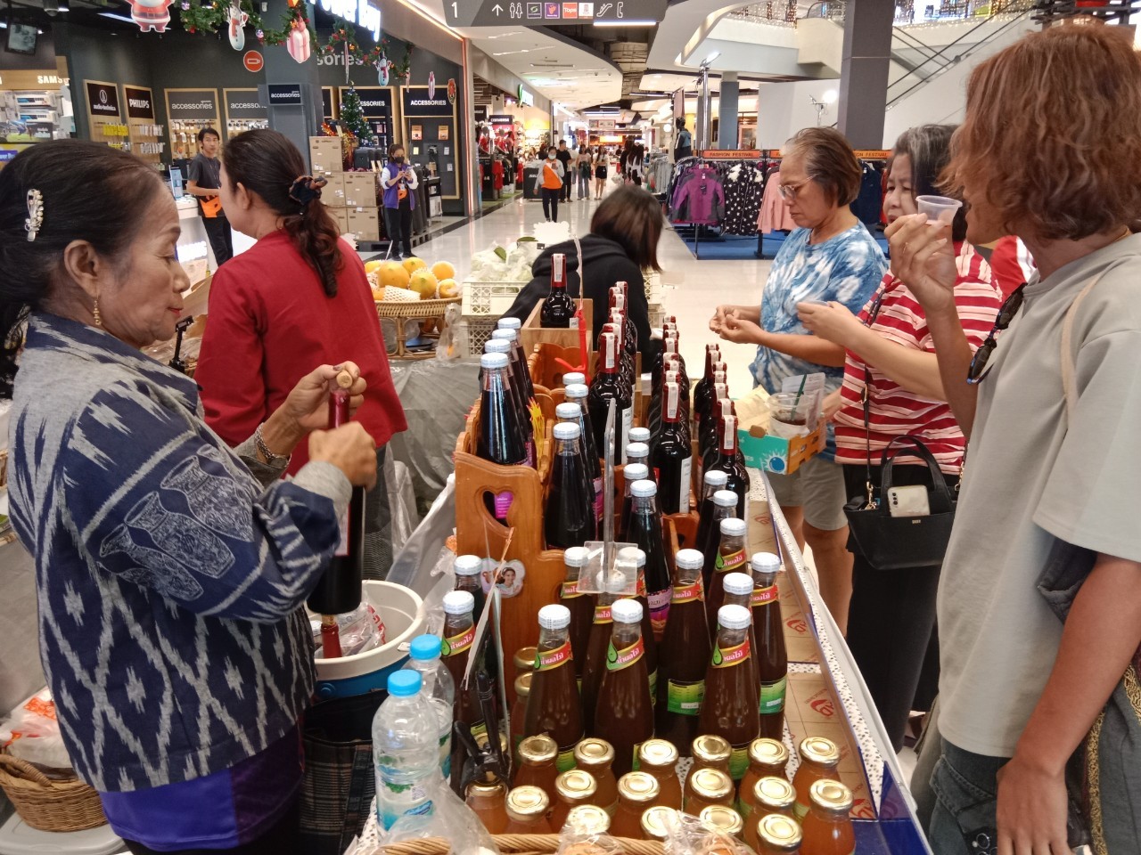 📢พช.สกลนคร จัดตลาดสินค้าอาหารปลอดและผลิตภัณฑ์ OTOP สกลนคร 22 – 25 พ.ย. 67