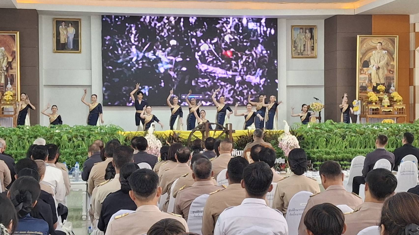 🎊🎉ครบรอบ ๔๒ ปี ศูนย์ศึกษาการพัฒนาภูพานอันเนื่องมาจากพระราชดำริ 🎊🎉