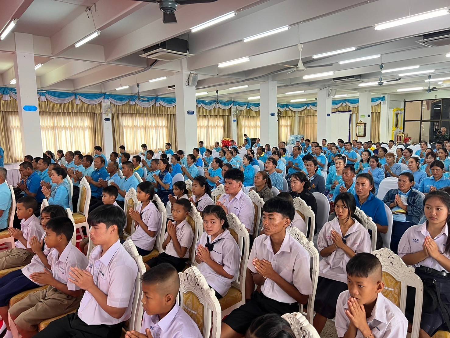 จังหวัดสกลนคร จัดงานวันสถาปนากองทุนแม่ของแผ่นดิน “2 ทศวรรษ กองทุนแม่ของแผ่นดิน ครอบครัวอบอุ่น ชุมชนเข้มแข็ง” และพิธีทอดผ้าป่าสมทบกองทุนแม่ของแผ่นดิน ประจำปี 2567