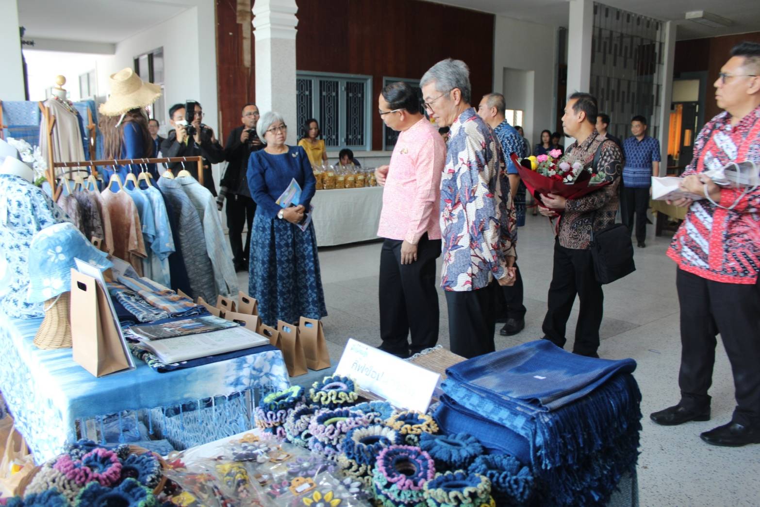เอกอัครราชทูตสาธารณรัฐอินโดนีเซียประจำประเทศไทยเข้าคารวะผู้ว่าราชการจังหวัดสกลนคร เพื่อเชื่อมความสัมพันธ์อันดีระหว่างประเทศอินโดนีเซียกับจังหวัดสกลนคร ประเทศไทย