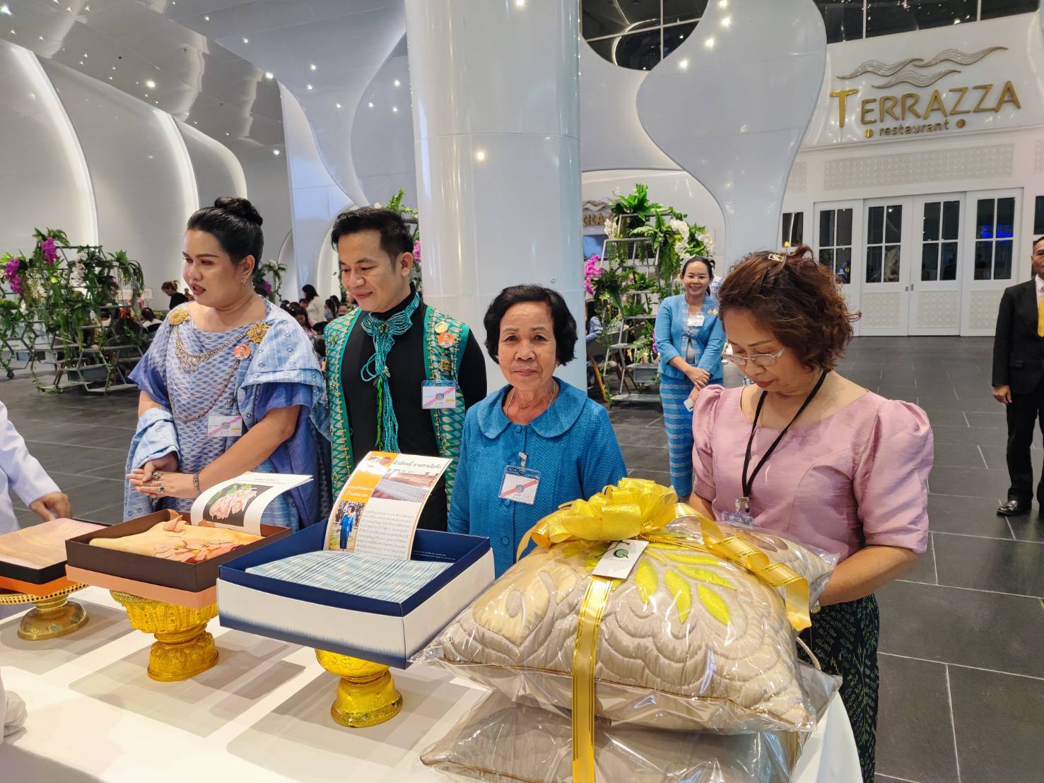กรมการพัฒนาชุมชน กระทรวงมหาดไทย จัดงาน Silk Festival 2024 สู่การพัฒนาที่ยั่งยืน 28 พฤศจิกายน ถึง 2 ธันวาคม 2567 เอ็กซิบิชั่น ฮอลล์ 6-7 เมืองทองธานี