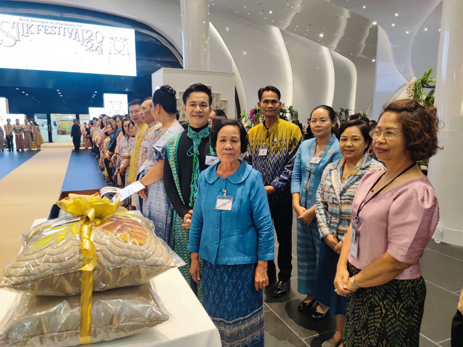 กรมการพัฒนาชุมชน กระทรวงมหาดไทย จัดงาน Silk Festival 2024 สู่การพัฒนาที่ยั่งยืน 28 พฤศจิกายน ถึง 2 ธันวาคม 2567 เอ็กซิบิชั่น ฮอลล์ 6-7 เมืองทองธานี