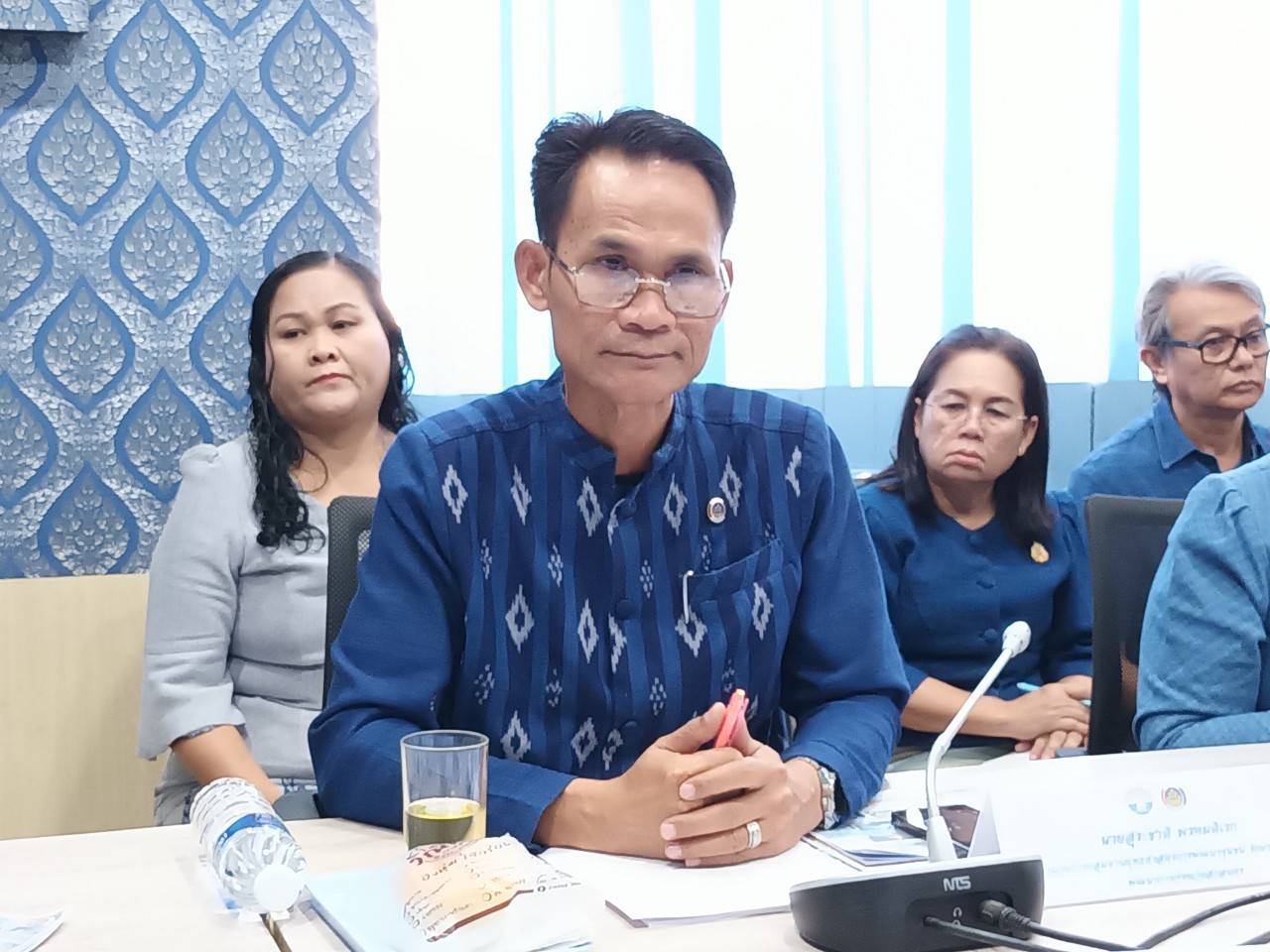ผู้ตรวจราชการกรมการพัฒนาชุมชน ลงพื้นที่จังหวัดสกลนครติดตามการดำเนินงานพัฒนาชุมชนจังหวัดสกลนคร