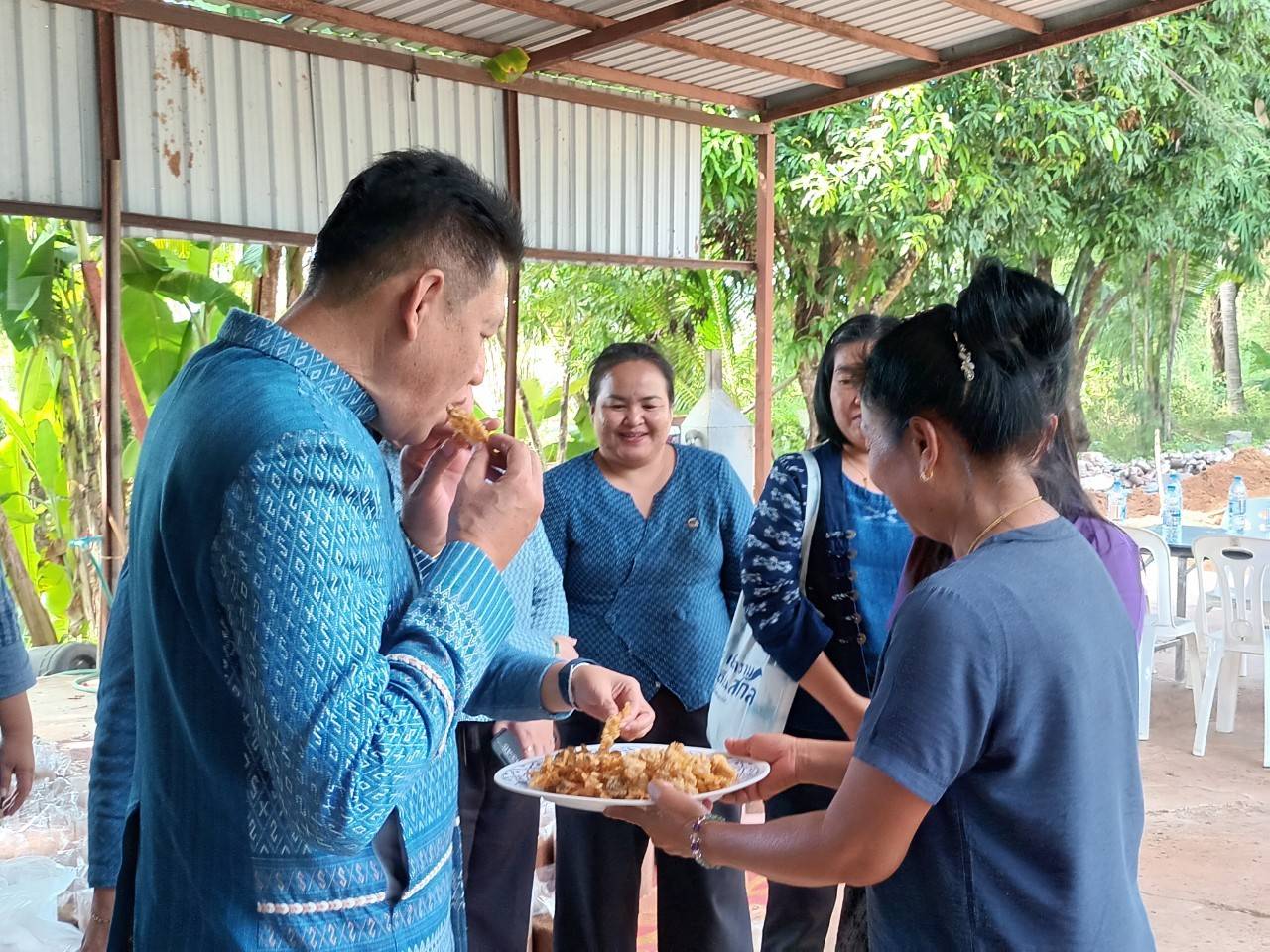 ผู้ตรวจราชการกรมการพัฒนาชุมชน ลงพื้นที่จังหวัดสกลนครติดตามการดำเนินงานพัฒนาชุมชนจังหวัดสกลนคร