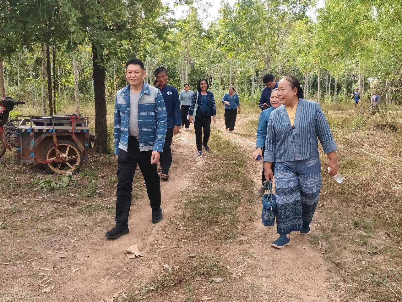 ผู้ตรวจราชการกรมการพัฒนาชุมชน ลงพื้นที่จังหวัดสกลนครติดตามการดำเนินงานพัฒนาชุมชนจังหวัดสกลนคร