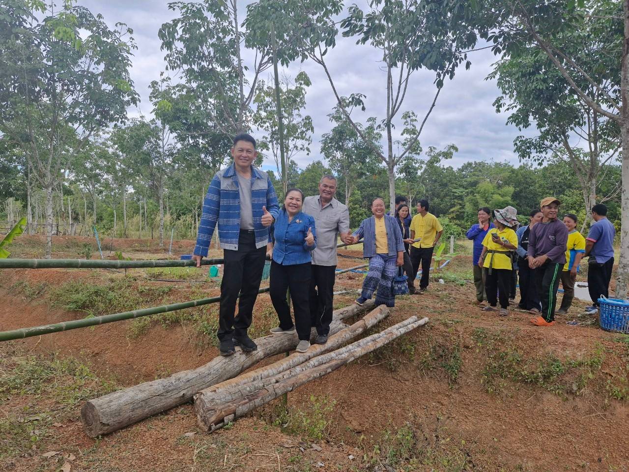 ผู้ตรวจราชการกรมการพัฒนาชุมชน ลงพื้นที่จังหวัดสกลนครติดตามการดำเนินงานพัฒนาชุมชนจังหวัดสกลนคร