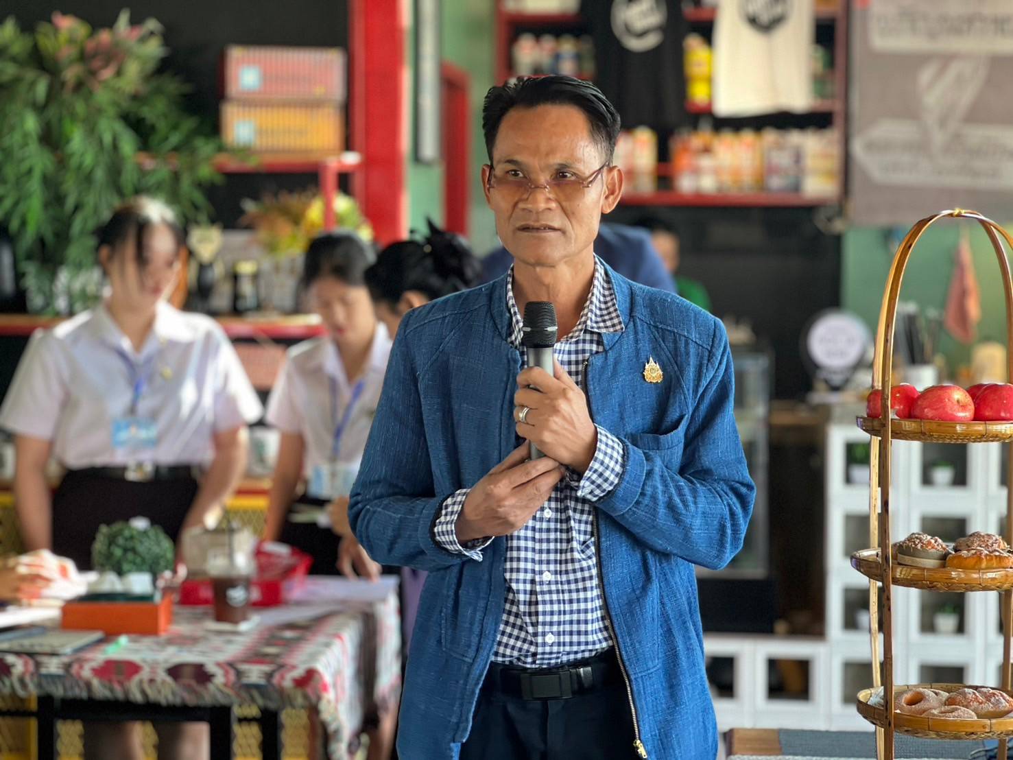 พช.สกลนคร : ประชุมเชิงปฏิบัติการพัฒนาสมรรถนะบุคลากรสำนักงานพัฒนาชุมชนจังหวัดสกลนคร