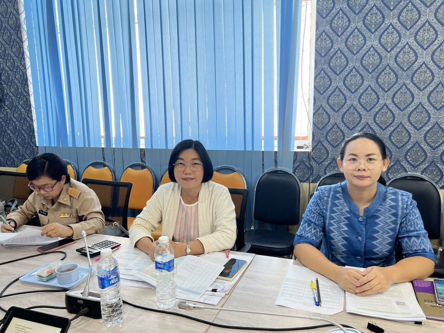 📢พช.สกลนคร จัดประชุมจัดทำหลักสูตรโครงการ/กิจกรรมตามแผนการปฏิบัติงานและแผนการใช้จ่ายงบประมาณ ประจำปีงบประมาณ พ.ศ. 2568 ดำเนินการระดับอำเภอ (ไตรมาสที่ 1 – 2)