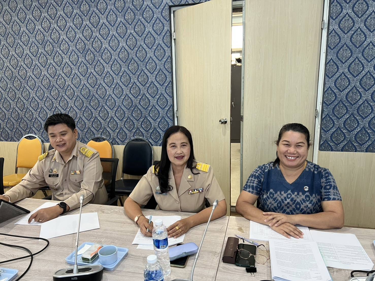 📢พช.สกลนคร จัดประชุมจัดทำหลักสูตรโครงการ/กิจกรรมตามแผนการปฏิบัติงานและแผนการใช้จ่ายงบประมาณ ประจำปีงบประมาณ พ.ศ. 2568 ดำเนินการระดับอำเภอ (ไตรมาสที่ 1 – 2)