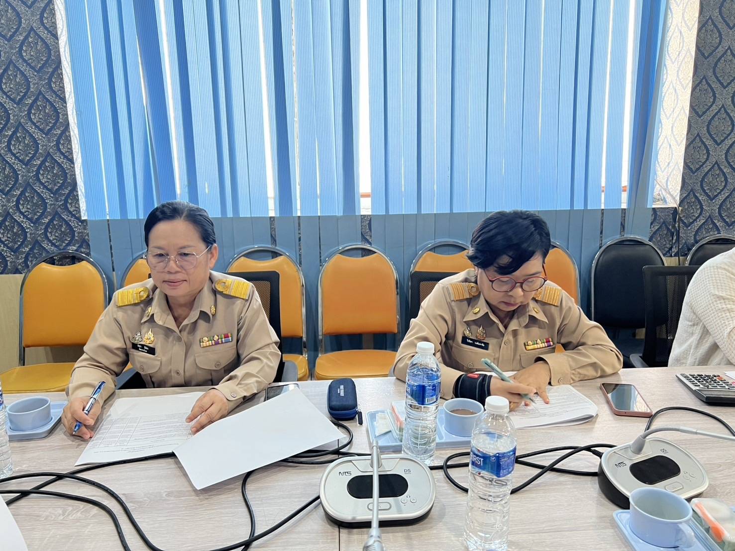 📢พช.สกลนคร จัดประชุมจัดทำหลักสูตรโครงการ/กิจกรรมตามแผนการปฏิบัติงานและแผนการใช้จ่ายงบประมาณ ประจำปีงบประมาณ พ.ศ. 2568 ดำเนินการระดับอำเภอ (ไตรมาสที่ 1 – 2)