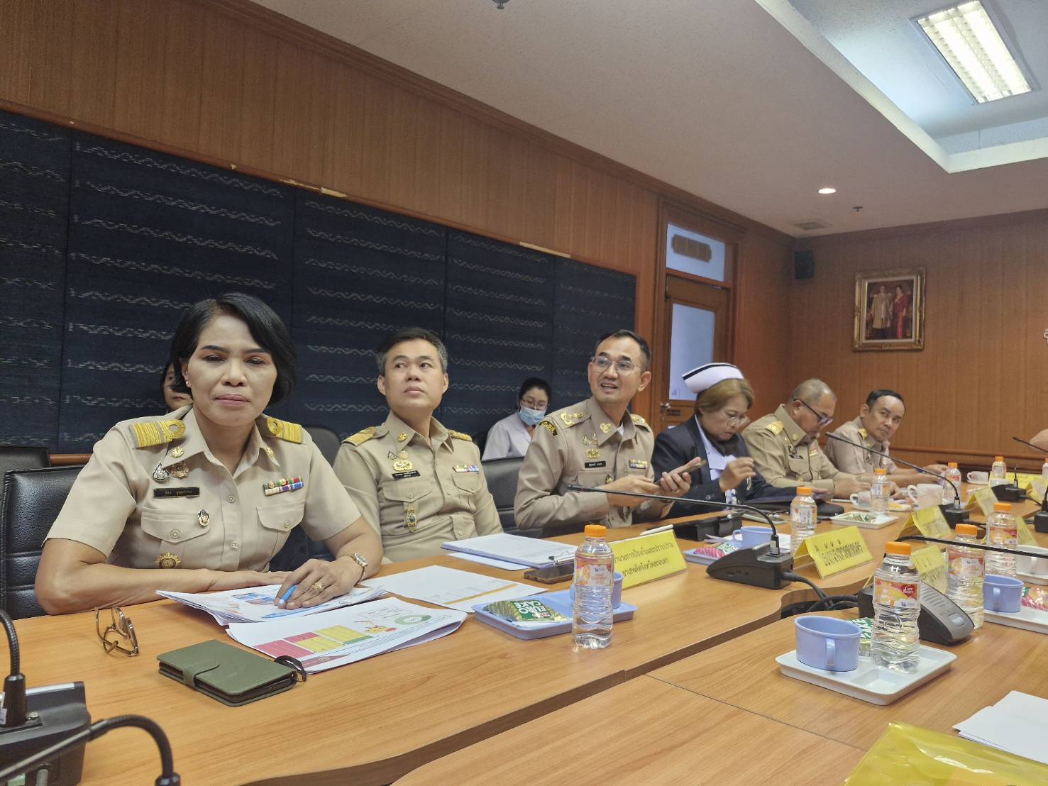🏚พช.สกลนคร ร่วมประชุมศูนย์ปฏิบัติการติดตามเร่งรัด การบำบัดรักษา ฟื้นฟูสภาพทางสังคม ป้องกัน และปราบปรามยาเสพติด (ศปก.ครส.) ครั้งที่2/2567