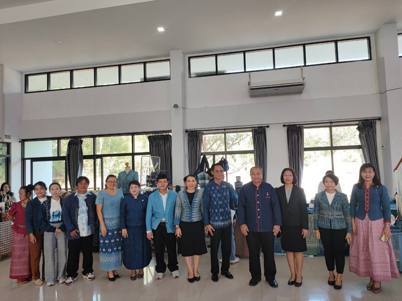 จังหวัดสกลนคร : ต้อนรับคณาจารย์และนักศึกษา (วปอ.) รุ่นที่ ๖๗ จากสถาบันวิชาการป้องกันประเทศ วิทยาลัยป้องกันราชอาณาจักร ในการศึกษาดูกิจกรรมและศึกษาภูมิประเทศ ในพื้นที่จังหวัดสกลนคร