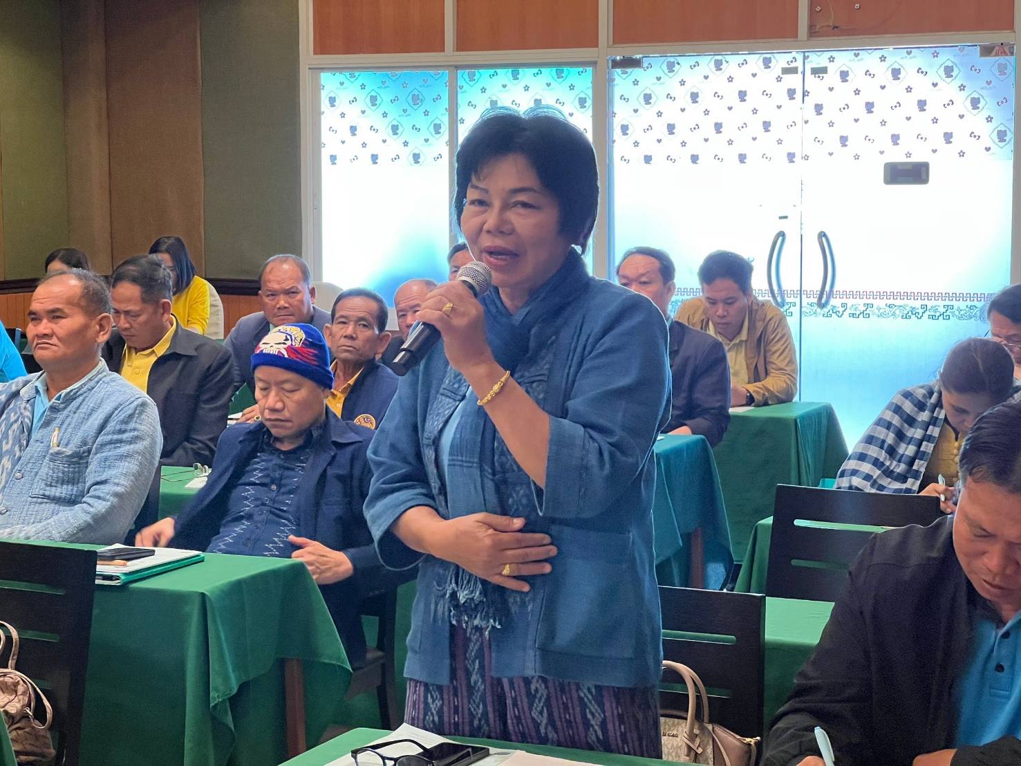 📢พช.สกลนคร : จัดประชุมเชิงปฏิบัติการคณะกรรมการกองทุนแม่ของแผ่นดินหนุนเสริมความเข้มแข็งหมู่บ้าน/ชุมชน สู่การเป็นพื้นที่ปลอดภัยจากยาเสพติด