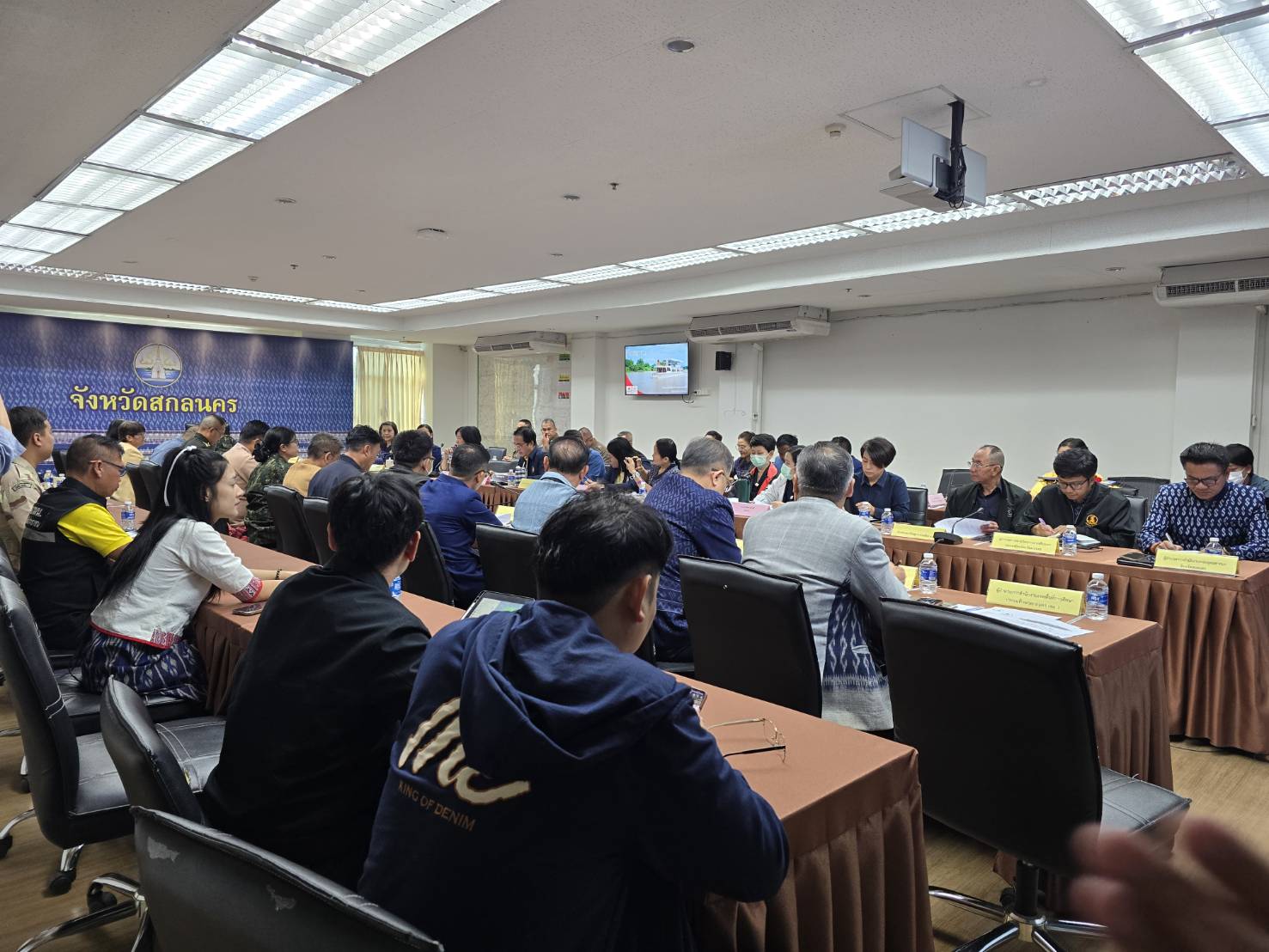 📢จังหวัดสกลนคร : เตรียมความพร้อมจัดกิจกรรมหน่วยแพทย์เคลื่อนที่ตามรอยพระราชดำริเรือพระราชทานเวช พาหน์ระดับจังหวัด