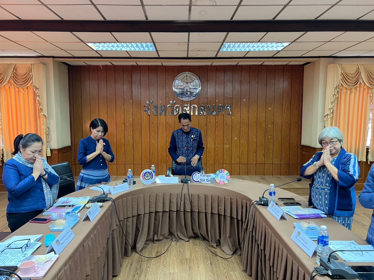 📢พช.สกลนคร : ประชุมผู้บริหารและนักวิชาการพัฒนาชุมชนจังหวัดสกลนคร ครั้งที่ ๑๒/๒๕๖๗ ประจำเดือน ธันวาคม ๒๕๖๗ ณ ห้องเทสรังสี ชั้น ๒ ศาลากลางจังหวัดสกลนคร