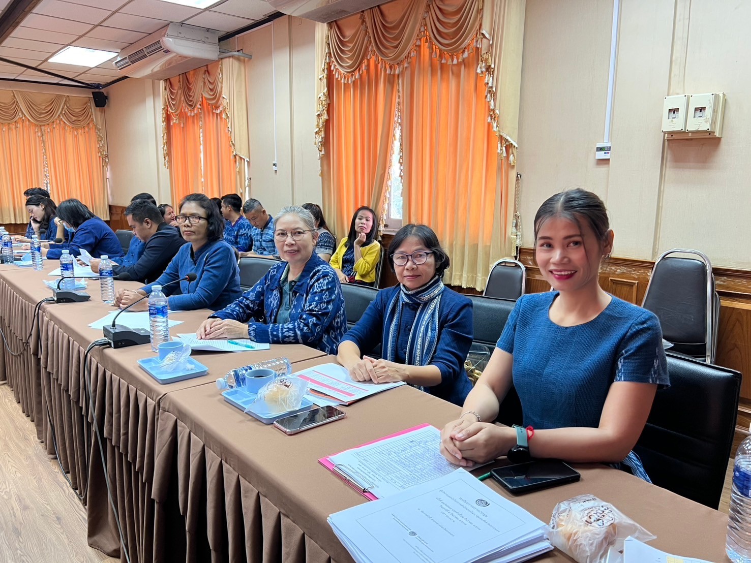📢พช.สกลนคร : ประชุมผู้บริหารและนักวิชาการพัฒนาชุมชนจังหวัดสกลนคร ครั้งที่ ๑๒/๒๕๖๗ ประจำเดือน ธันวาคม ๒๕๖๗ ณ ห้องเทสรังสี ชั้น ๒ ศาลากลางจังหวัดสกลนคร