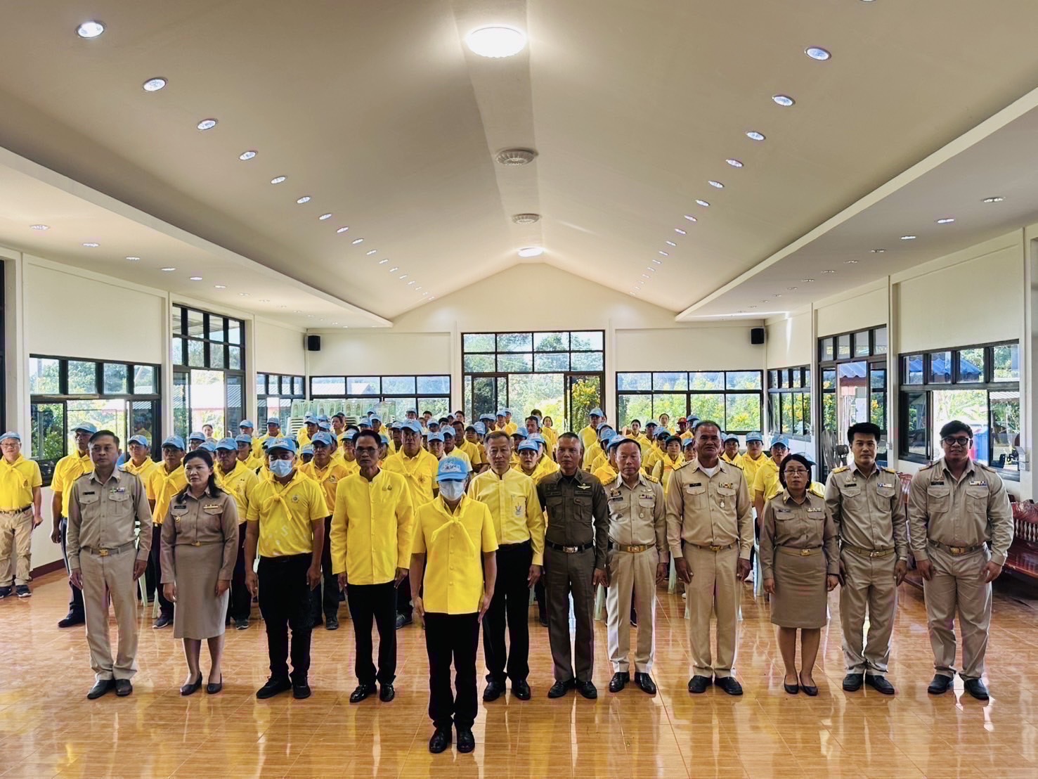 🏡 พช.สกลนคร : ร่วมกิจกรรม“วันพัฒนา” อำเภอภูพาน ประจำปี 2567 และการขับเคลื่อน “ตำบลเข้มแข็ง ตามหลักปรัชญาของเศรษฐกิจพอเพียง” พร้อมประกาศความสำเร็จการขับเคลื่อนโครงการเพิ่มรายได้ ลดรายจ่าย ขยายโอกาส และส่งเสริมการดำเนินชีวิตตามแนวทางปรัชญาของเศรษฐกิจพอเพียง อำเภอภูพาน