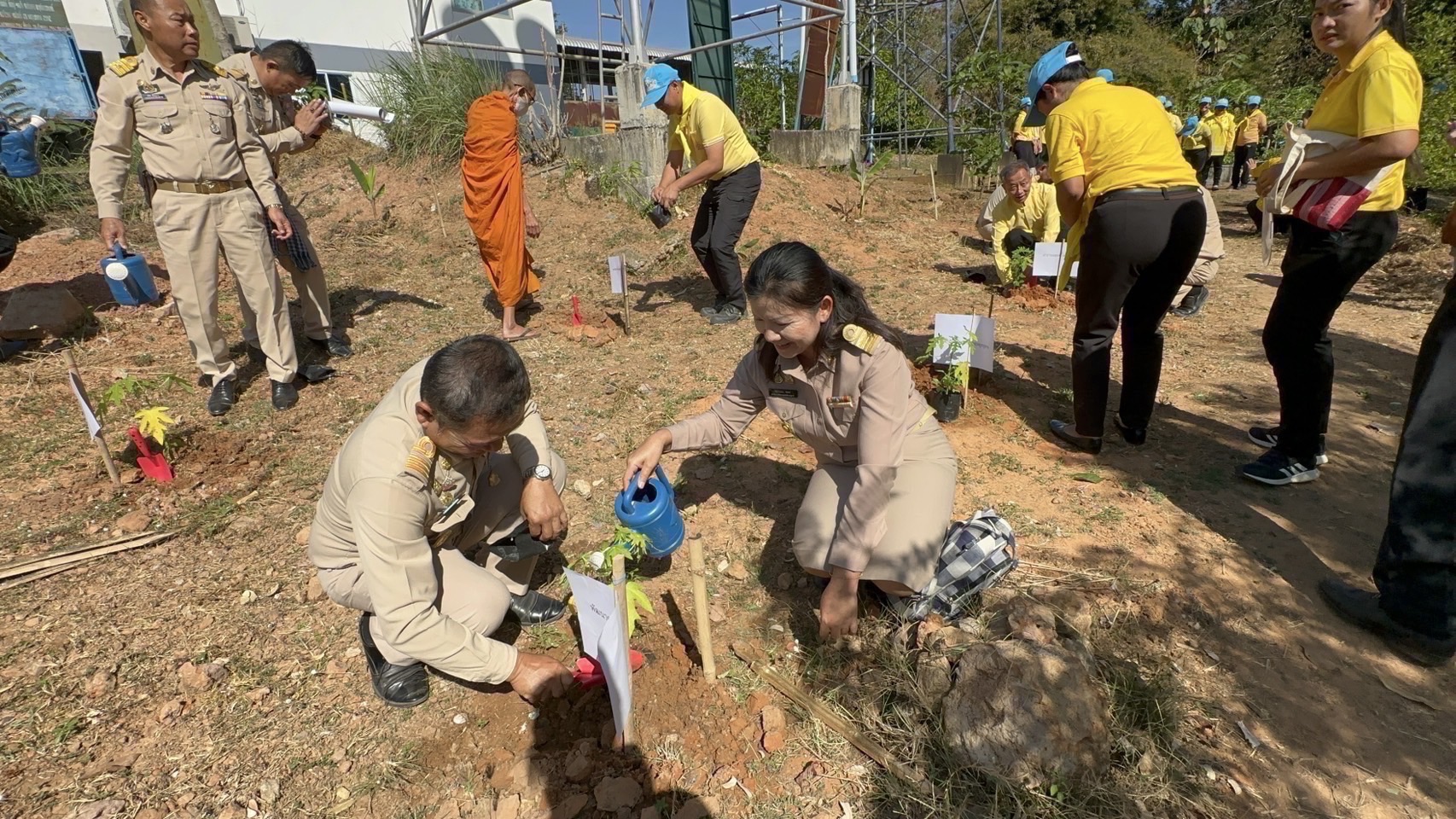 🏡 พช.สกลนคร : ร่วมกิจกรรม“วันพัฒนา” อำเภอภูพาน ประจำปี 2567 และการขับเคลื่อน “ตำบลเข้มแข็ง ตามหลักปรัชญาของเศรษฐกิจพอเพียง” พร้อมประกาศความสำเร็จการขับเคลื่อนโครงการเพิ่มรายได้ ลดรายจ่าย ขยายโอกาส และส่งเสริมการดำเนินชีวิตตามแนวทางปรัชญาของเศรษฐกิจพอเพียง อำเภอภูพาน