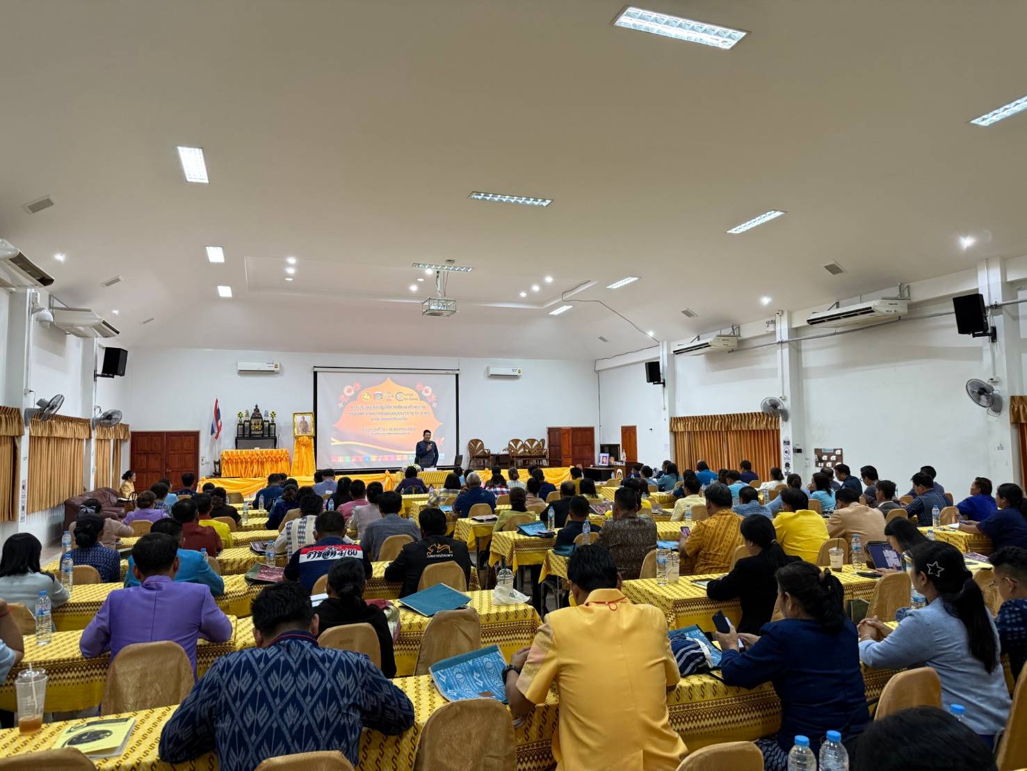 📢พช.สกลนคร : ร่วมประชุมเชิงปฏิบัติการพัฒนาศักยภาพการขจัดความยากจนแบบบูรณาการ (4ภาค) ภาคตะวันออกเฉียงเหนือ ระหว่างวันที่ 13 – 15 ธันวาคม 2567 ณ ศูนย์ศึกษาและพัฒนาชุมชนอุดรธานี