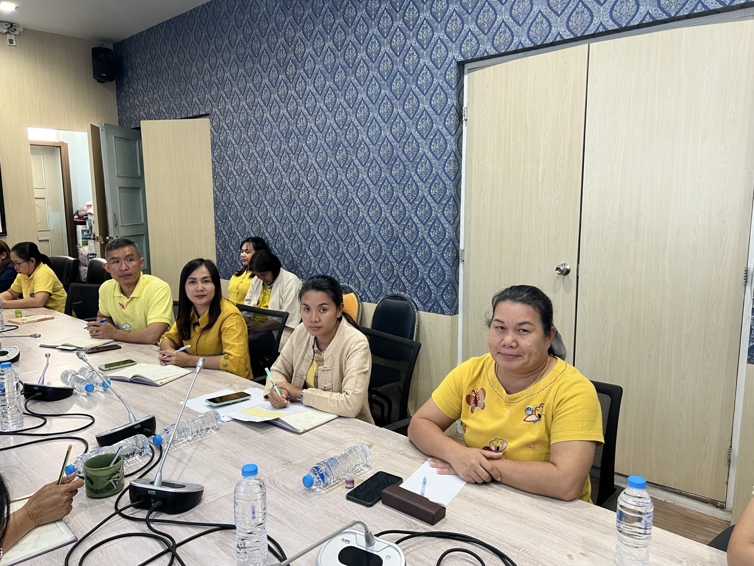 📢พช.สกลนคร : จัดประชุมเจ้าหน้าที่พัฒนาชุมชนจังหวัดเพื่อขับเคลื่อนงานพัฒนาชุมชน