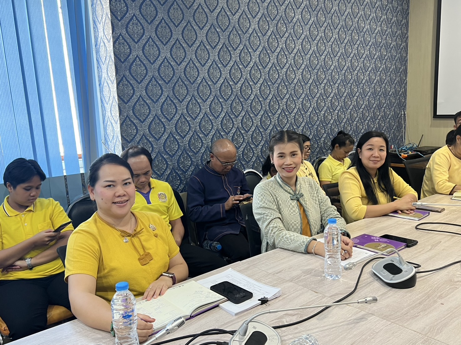 📢พช.สกลนคร : จัดประชุมเจ้าหน้าที่พัฒนาชุมชนจังหวัดเพื่อขับเคลื่อนงานพัฒนาชุมชน
